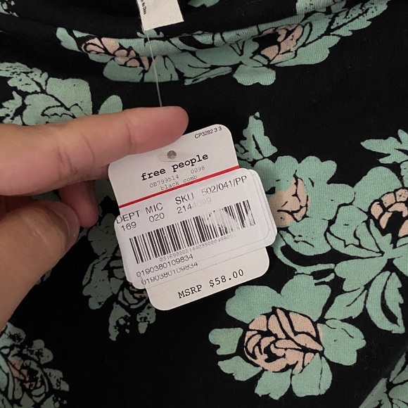 SOLD ON INSTA - Picture 3 of 3